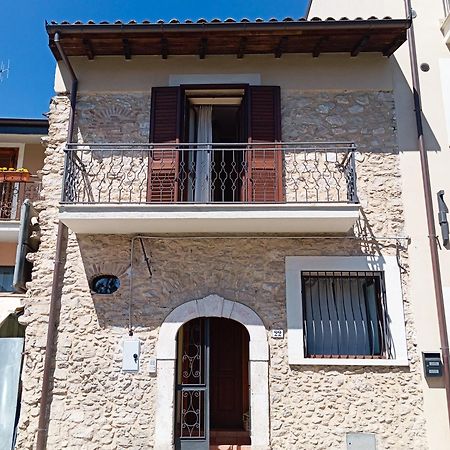 La Casa Di B Villa Paganica ภายนอก รูปภาพ